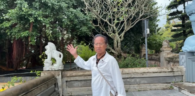 Chế Linh U90 tới ng&ocirc;i ch&ugrave;a lớn nhất Đ&agrave; Nẵng, cầu một điều- Ảnh 1.