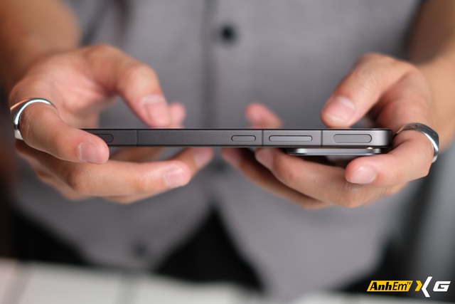 Smartphone n&agrave;y &ldquo;ph&aacute; đảo cấu h&igrave;nh&rdquo; với 4,3 triệu điểm AnTuTu, c&oacute; quạt thổi v&ugrave; v&ugrave; v&agrave; trong hộp c&ograve;n k&egrave;m cả&hellip; chổi- Ảnh 9.