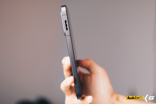 Smartphone n&agrave;y &ldquo;ph&aacute; đảo cấu h&igrave;nh&rdquo; với 4,3 triệu điểm AnTuTu, c&oacute; quạt thổi v&ugrave; v&ugrave; v&agrave; trong hộp c&ograve;n k&egrave;m cả&hellip; chổi- Ảnh 6.