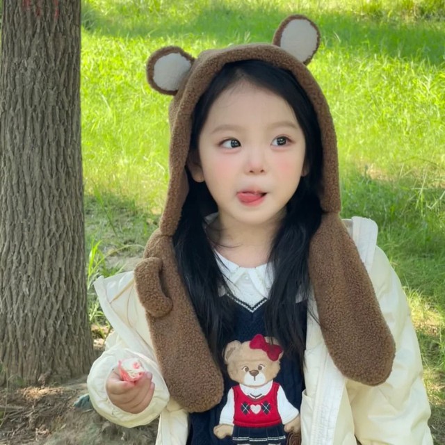 Kh&ocirc;ng cần xem phong thủy, nh&igrave;n v&agrave;o gương mặt một đứa trẻ l&agrave; biết gia đ&igrave;nh đ&oacute; đang ổn hay bất ổn- Ảnh 2.