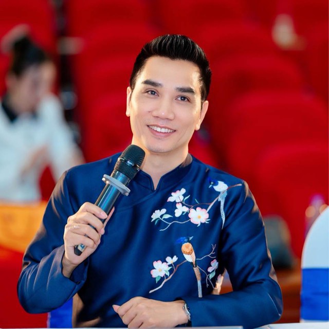 Giải Ba Tiếng h&aacute;t Truyền h&igrave;nh Quảng Ninh - Ng&ocirc; B&aacute; Lục t&aacute;i xuất, ra mắt album Qu&ecirc; mẹ- Ảnh 3.