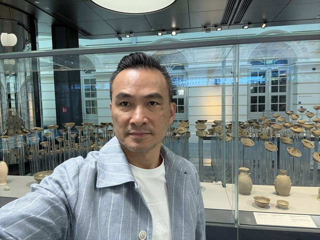 Nam nghệ sĩ cưới vợ đại gia k&eacute;m 16 tuổi, bỏ showbiz, l&agrave;m gi&aacute;m đốc bảo t&agrave;ng, biệt thự trải khắp TP.HCM - Ảnh 3.