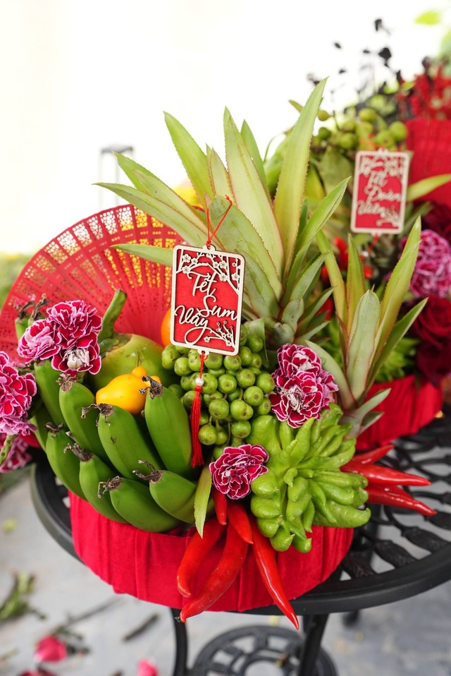 Bảo là "mâm ngũ quả" nhưng sao Tết nay nhà nào cũng chất cao như núi, đếm sơ sơ cả chục loại? Biết lý do xong tự nhiên thấy thương các mẹ vô cùng!- Ảnh 2. Bảo là "mâm ngũ quả" nhưng sao Tết nay nhà nào cũng chất cao như núi, đếm sơ sơ cả chục loại? Biết lý do xong tự nhiên thấy thương các mẹ vô cùng!- Ảnh 2.