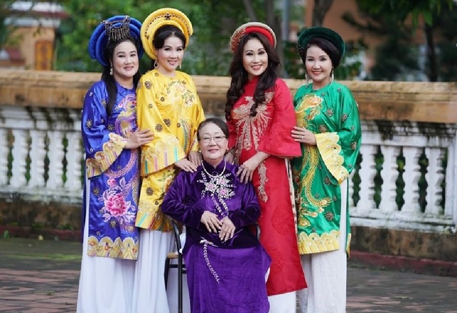 Hậu duệ gia tộc lẫy lừng miền Nam: "Một ng&agrave;y t&ocirc;i chỉ kiếm được v&agrave;i chục ng&agrave;n"- Ảnh 2.