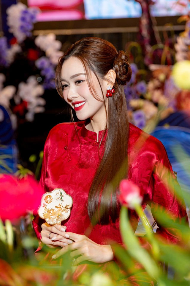 &Aacute; hậu Việt lộ th&ecirc;m hint đang mang thai - Ảnh 7.