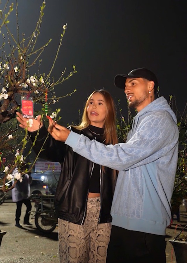 Tết đầu ti&ecirc;n của Đỗ Ho&agrave;ng H&ecirc;n ở Việt Nam- Ảnh 2.