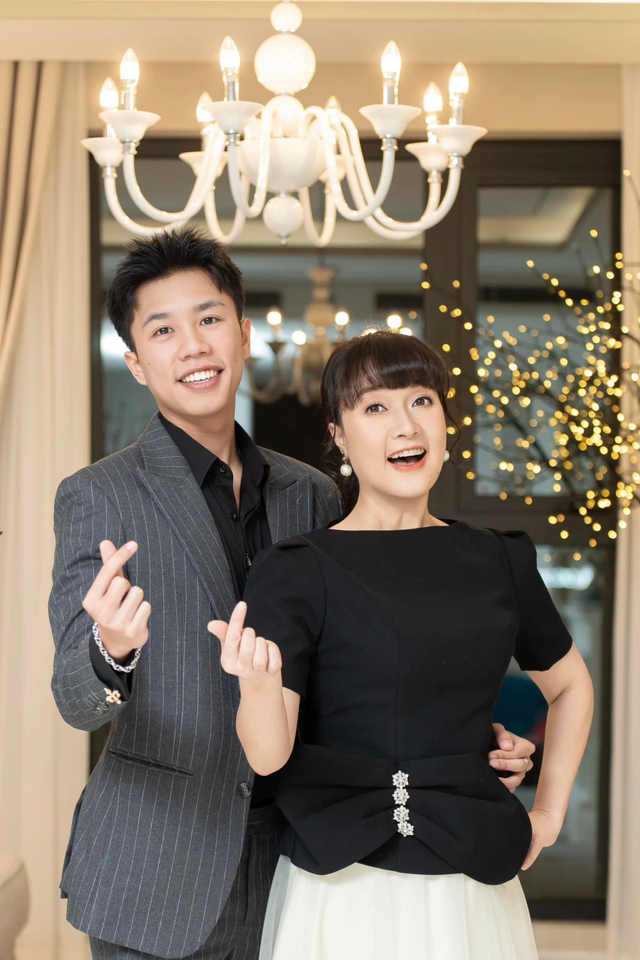 "Thế hệ kế thừa" của điện ảnh Việt v&agrave; h&agrave;nh tr&igrave;nh ph&aacute; k&eacute;n vượt qua những chiếc b&oacute;ng khổng lồ: Ai sẽ l&agrave;m n&ecirc;n chuyện trong năm 2026?- Ảnh 3.