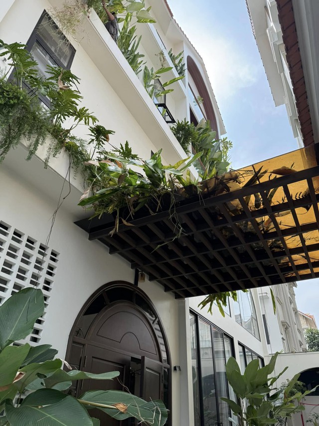 Nữ nghệ sĩ tuổi ngựa l&agrave; b&agrave; chủ khu nghỉ dưỡng 50.000m2, hai spa ở TP.HCM, sinh 4 con cho đại gia- Ảnh 8.