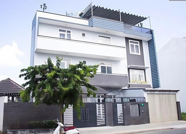 “Ông hoàng cải lương” tuổi ngựa từng có 1000 cây vàng, tuổi 60 sống bên vợ 3 trong biệt thự ở TP.HCM- Ảnh 6. “Ông hoàng cải lương” tuổi ngựa từng có 1000 cây vàng, tuổi 60 sống bên vợ 3 trong biệt thự ở TP.HCM- Ảnh 6.