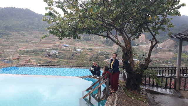 L&ecirc;n x&atilde; Hạnh Ph&uacute;c ăn tết c&ugrave;ng Homestay Đồi Ch&egrave;- Ảnh 6.