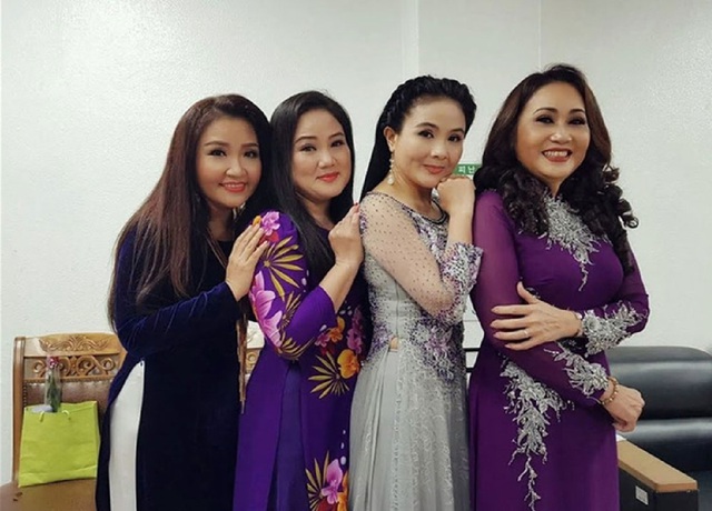 Hậu duệ gia tộc lẫy lừng miền Nam rơi nước mắt: "Họ kh&ocirc;ng chụp h&igrave;nh t&ocirc;i"- Ảnh 2.