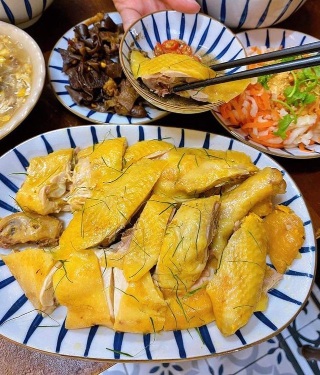 C&uacute;ng &ocirc;ng C&ocirc;ng &ocirc;ng T&aacute;o, luộc g&agrave; thiếu thứ bột n&agrave;y người xưa bảo dễ &ldquo;động&rdquo; gia đạo- Ảnh 2.