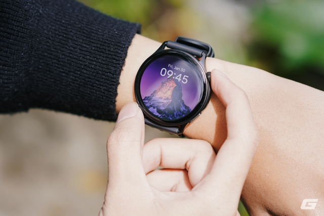 Trải nghiệm OPPO Watch S: Đeo nhẹ thoải m&aacute;i, pin tới 10 ng&agrave;y, thiết kế đặc biệt cho d&acirc;n "đi vụt"- Ảnh 5.