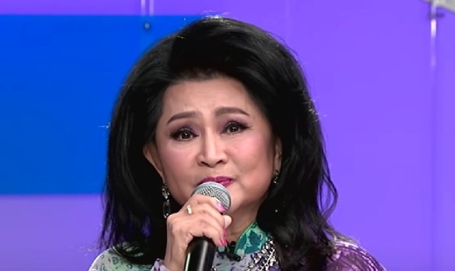 Nữ ca sĩ phải học l&agrave;m nail đi Mỹ: "T&ocirc;i kh&oacute;c v&igrave; kh&ocirc;ng biết bao giờ được về Việt Nam"- Ảnh 2.