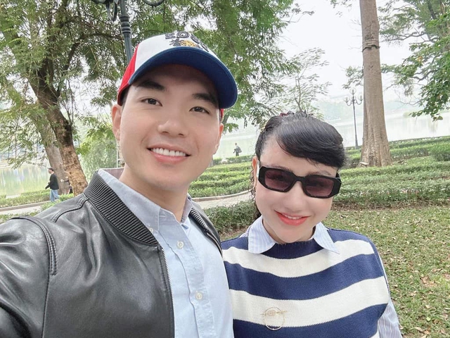 Nam diễn vi&ecirc;n Việt cho vợ đại gia hơn 15 tuổi "l&ecirc;n s&oacute;ng"- Ảnh 2.