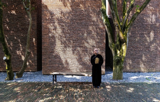 Nam NSƯT x&acirc;y c&ocirc;ng tr&igrave;nh trăm tỷ tuy&ecirc;n bố: "Cụ mở theo cơn, v&agrave;o n&oacute;i lằng nhằng cụ đ&oacute;ng cửa" - Ảnh 1.