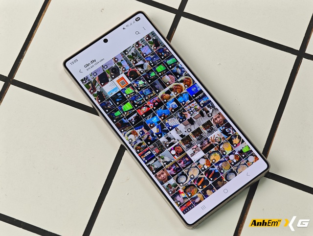 Reviewer Hải Triều đ&aacute;nh gi&aacute; Galaxy S25 Ultra sau 1 năm sử dụng: Kh&ocirc;ng chỉ l&agrave; smartphone, m&agrave; l&agrave; "cần c&acirc;u cơm" thực sự- Ảnh 4.