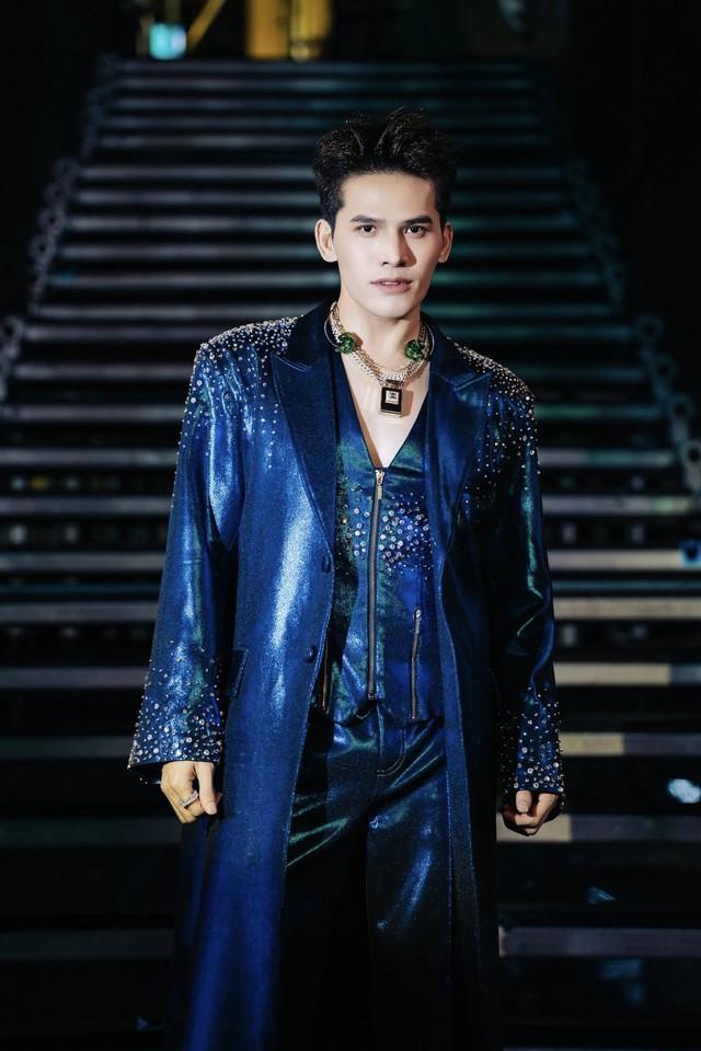 Quốc Thiên nói thẳng với Quang Linh: "Nói bác hay chặt chém đàn cháu thì lại dỗi"- Ảnh 2. Quốc Thiên nói thẳng với Quang Linh: "Nói bác hay chặt chém đàn cháu thì lại dỗi"- Ảnh 2.