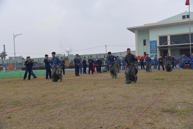 Hải đo&agrave;n 11: Giữ vững kh&iacute; thế vui Xu&acirc;n, sẵn s&agrave;ng chiến đấu cao - Ảnh 4.