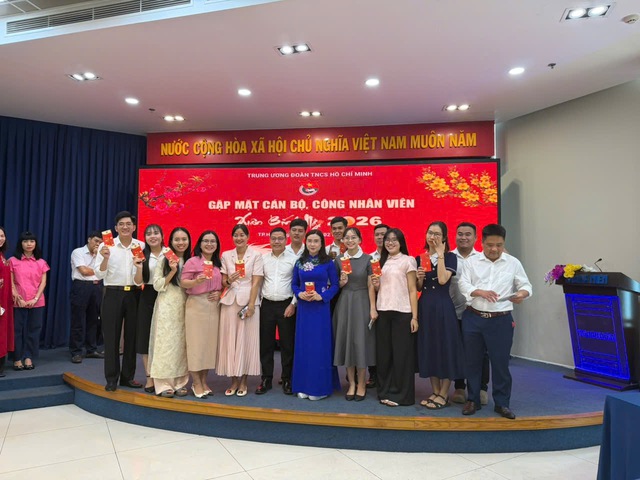 Từ khí thế đầu xuân đến khát vọng số hóa: Tuổi trẻ sẵn sàng cho năm bản lề 2026 - Ảnh 2.