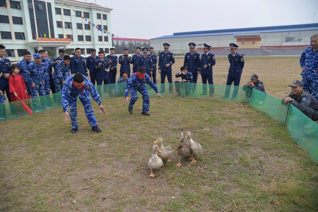 Hải đo&agrave;n 11: Giữ vững kh&iacute; thế vui Xu&acirc;n, sẵn s&agrave;ng chiến đấu cao - Ảnh 6.