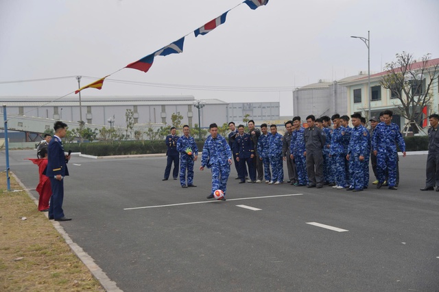 Hải đo&agrave;n 11: Giữ vững kh&iacute; thế vui Xu&acirc;n, sẵn s&agrave;ng chiến đấu cao - Ảnh 7.