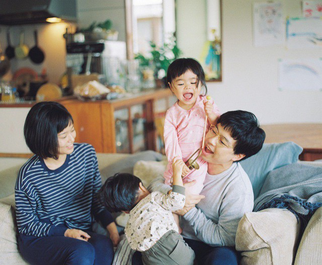 Vì sao có những gia đình “phất lên” sau khi sinh con thứ? - Ảnh 4.