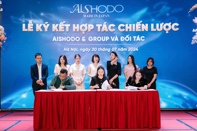 Giải m&atilde; "c&ocirc;ng nghệ" dưỡng s&aacute;ng da trong bộ sản phẩm Cellia: th&agrave;nh quả 2 năm nghi&ecirc;n cứu giữa Miharu Beauty v&agrave; Aishodo Nhật Bản - Ảnh 2.