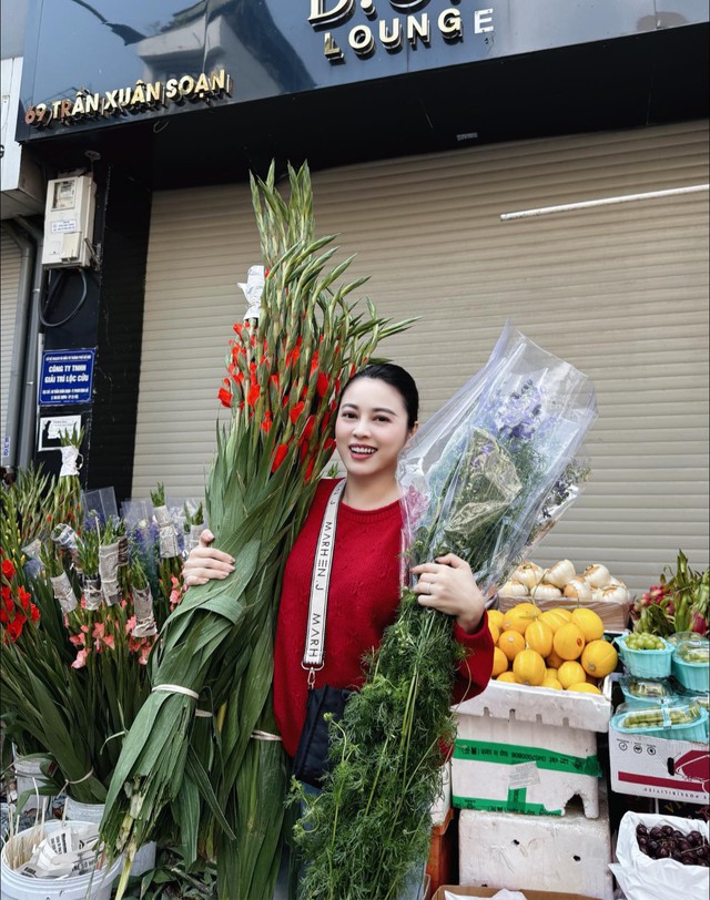 Hotmom Hằng Túi là ai? - Ảnh 4.