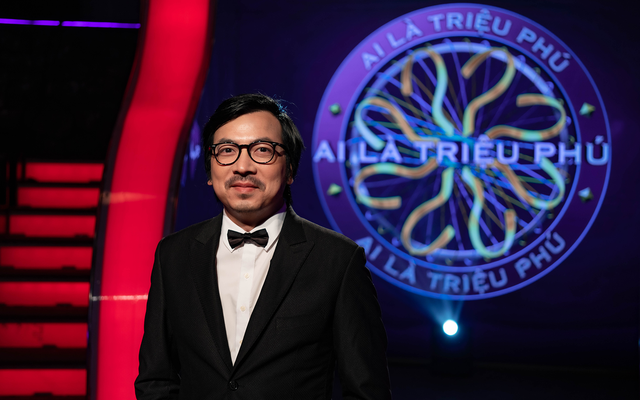 “GS Cù Trọng Xoay” làm mẫu cho con gái vẽ tranh, thành phẩm khiến dân mạng dân mạng rần rần muốn đem đi triển lãm - Ảnh 3.