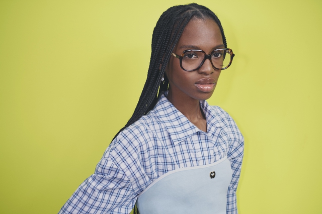 Maje Xu&acirc;n H&egrave; 2026: Trường phong c&aacute;ch của c&aacute;c qu&yacute; c&ocirc; hậu Paris- Ảnh 6.