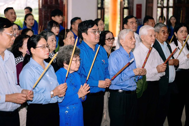 Tuổi trẻ th&agrave;nh phố Hồ Ch&iacute; Minh ho&agrave; c&ugrave;ng kh&ocirc;ng gian xưa - Tết nay tại Lễ hội Tết Việt B&iacute;nh Ngọ năm 2026- Ảnh 2.