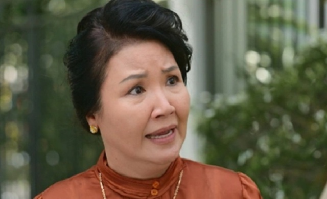 Nữ diễn viên truyền hình 60 tuổi nói thẳng đạo đức nghệ sĩ - Ảnh 1.