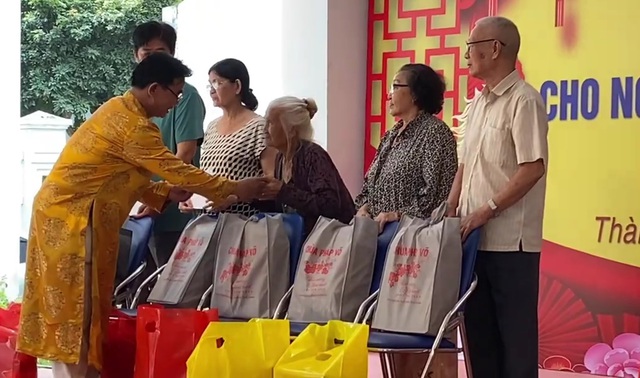 Nữ NSND l&agrave; l&atilde;nh đạo tại TP.HCM cuối năm đứng ra chỉ đạo 1 việc - Ảnh 2.