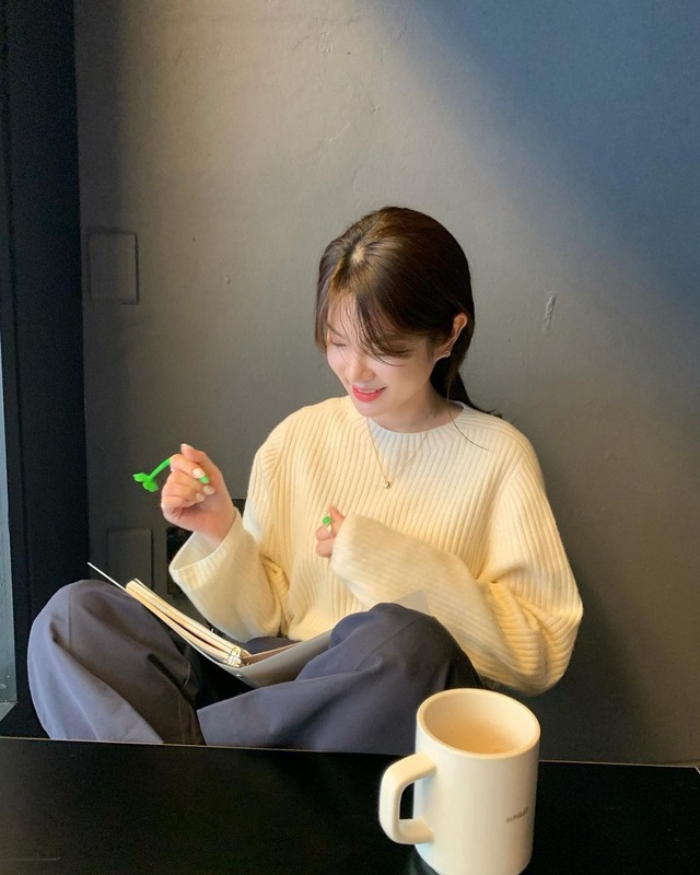 Sai lầm đ&aacute;ng sợ khi nhận thưởng Tết- Ảnh 1.