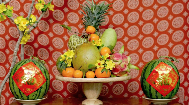 Chuyện tr&aacute;i dừa, quả chuối ng&agrave;y Tết: Bắc "&ocirc;m trọn", Nam "cầu vừa" v&agrave; b&agrave;i học văn h&oacute;a th&uacute; vị &iacute;t người biết - Ảnh 6.