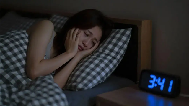 Ng&agrave;y c&agrave;ng c&oacute; nhiều người mắc ung thư? B&aacute;c sĩ n&oacute;i thẳng: Th&agrave; ngồi kh&ocirc;ng c&ograve;n hơn tiếp tục 4 th&oacute;i quen n&agrave;y- Ảnh 1.