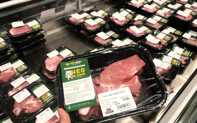 Mẹo "v&agrave;ng" khi mua thịt đ&oacute;ng khay trong si&ecirc;u thị, d&acirc;n s&agrave;nh lu&ocirc;n nh&igrave;n 3 chỗ n&agrave;y- Ảnh 3.
