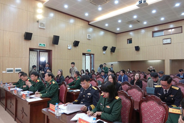 Gặp mặt b&aacute;o ch&iacute; giới thiệu Giao lưu hữu nghị Quốc ph&ograve;ng bi&ecirc;n giới Việt Nam-Trung Quốc lần thứ 10 - Ảnh 2.