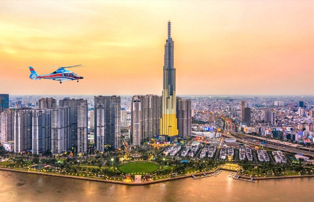 C&aacute;nh bay tr&ecirc;n tầng kh&ocirc;ng: Th&agrave;nh phố Hồ Ch&iacute; Minh ch&iacute;nh thức khai th&aacute;c tour trực thăng li&ecirc;n v&ugrave;ng từ 11/3 - Ảnh 1.