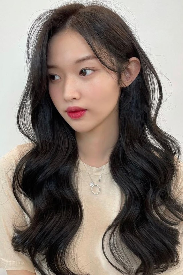 T&oacute;c uốn lơi ngang vai: Giữ được bao l&acirc;u v&agrave; chăm thế n&agrave;o?- Ảnh 5.