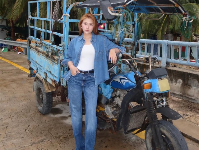 Em g&aacute;i Trấn Th&agrave;nh hậu giảm 12kg: Nhan sắc thăng hạng phi m&atilde;, gu thời trang l&ecirc;n hương, nhận mưa lời khen v&igrave; mặc đẹp- Ảnh 9.