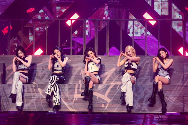 Ca khúc giúp 5 mỹ nhân hết thời "hồi sinh": 6 năm mới vào BXH quốc gia, nhan sắc tài năng có đủ mà vẫn flop- Ảnh 6. Ca khúc giúp 5 mỹ nhân hết thời "hồi sinh": 6 năm mới vào BXH quốc gia, nhan sắc tài năng có đủ mà vẫn flop- Ảnh 6.