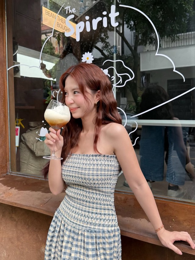 Mỹ nữ cao 1m50 nổi khắp c&otilde;i mạng v&igrave; mặc đẹp, style n&agrave;o cũng c&acirc;n ngon l&agrave;nh- Ảnh 4.