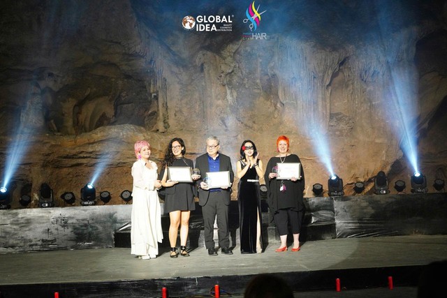 Hair Show "festival of colors" - Bốn M&ugrave;a Tỉnh Thức.  - Ảnh 3.