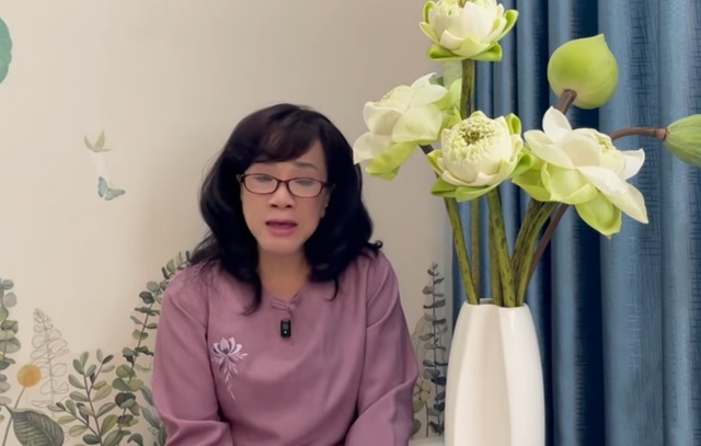 Nữ NSƯT từ Mỹ về bật kh&oacute;c nức nở: "Con hết sức rồi!"- Ảnh 1.