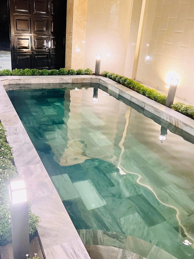 Lệ Quy&ecirc;n sống sang chảnh trong biệt thự 600m2, tuy&ecirc;n bố 3,6 tỷ chỉ đủ x&acirc;y cổng nh&agrave; - Ảnh 14.