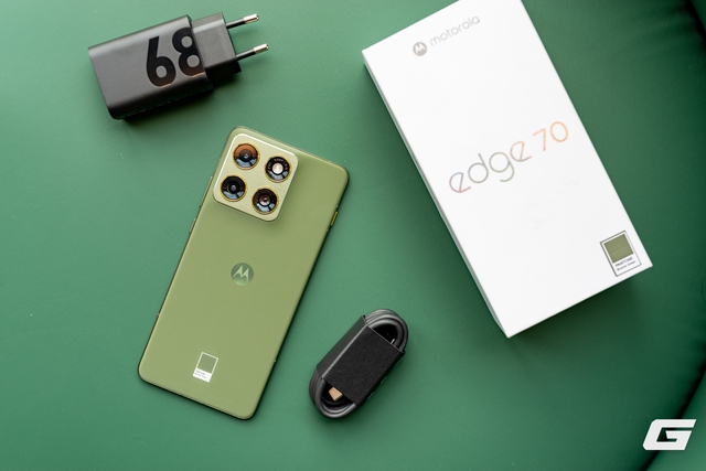 Cận cảnh Signature và Edge 70: Bộ đôi Flagship mới của Motorola có gì đặc biệt? - Ảnh 13.
