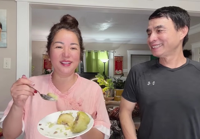 Nữ nghệ sĩ đi diễn gặp b&atilde;o lớn ở Mỹ: "Gi&oacute; thổi t&ocirc;i bay người"- Ảnh 2.