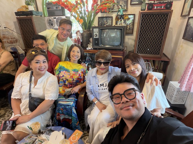 Phản ứng của Đ&agrave;m Vĩnh Hưng khi vợ cũ li&ecirc;n tục thể hiện t&igrave;nh cảm - Ảnh 6.